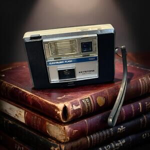 Keystone 725EF Pocket Camera 126 Film Electronic Flash Made in USA Prop Vintage